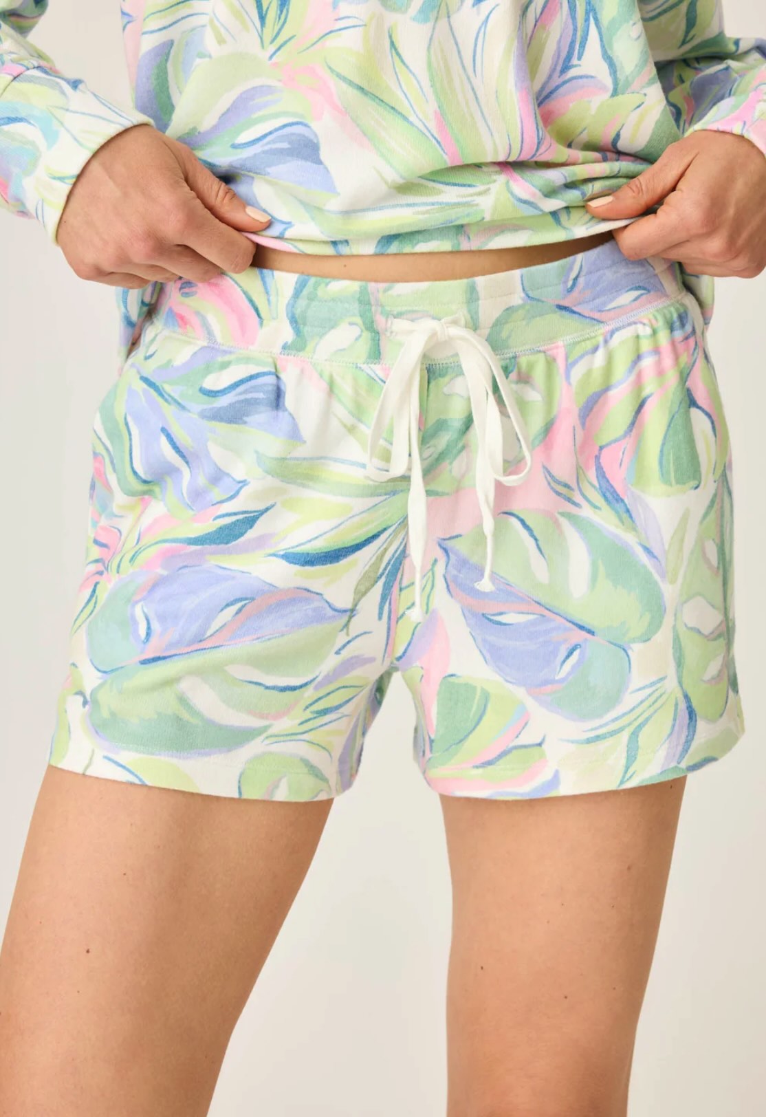 Cool Breeze short