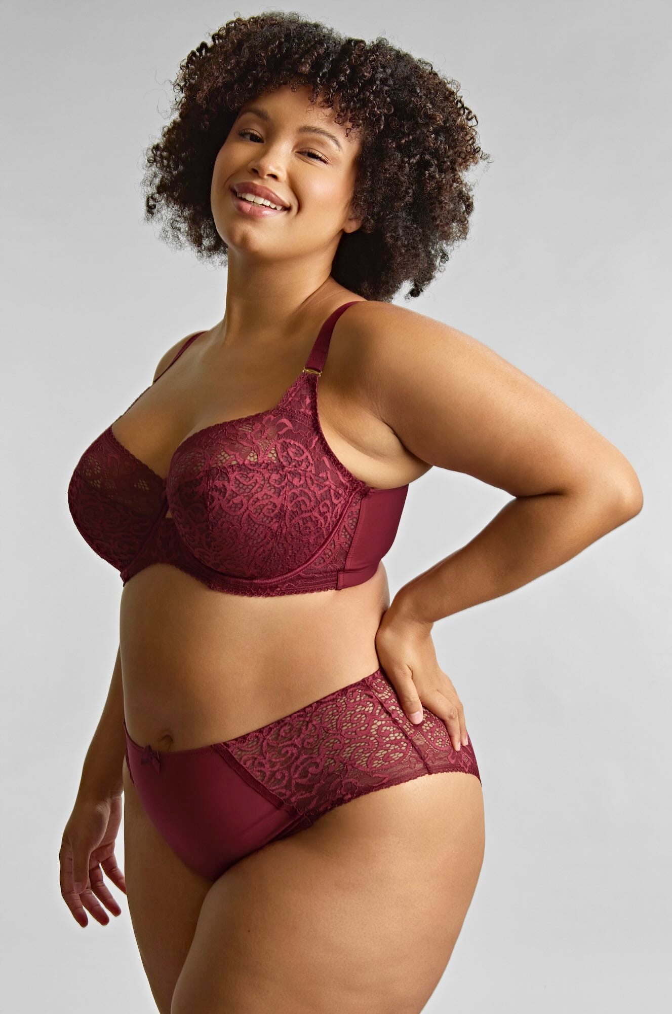 Estel deep brief - cherry red (shown with bra)