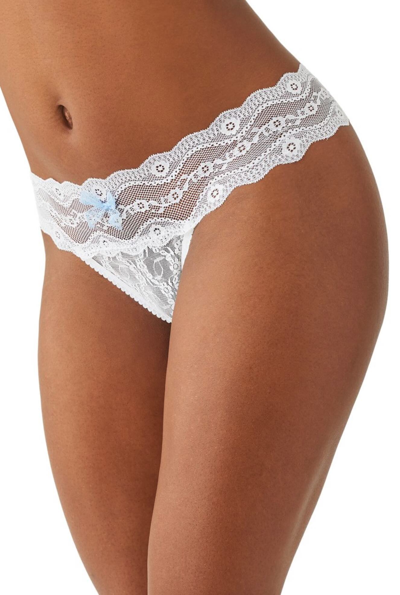 Lace Kiss thong