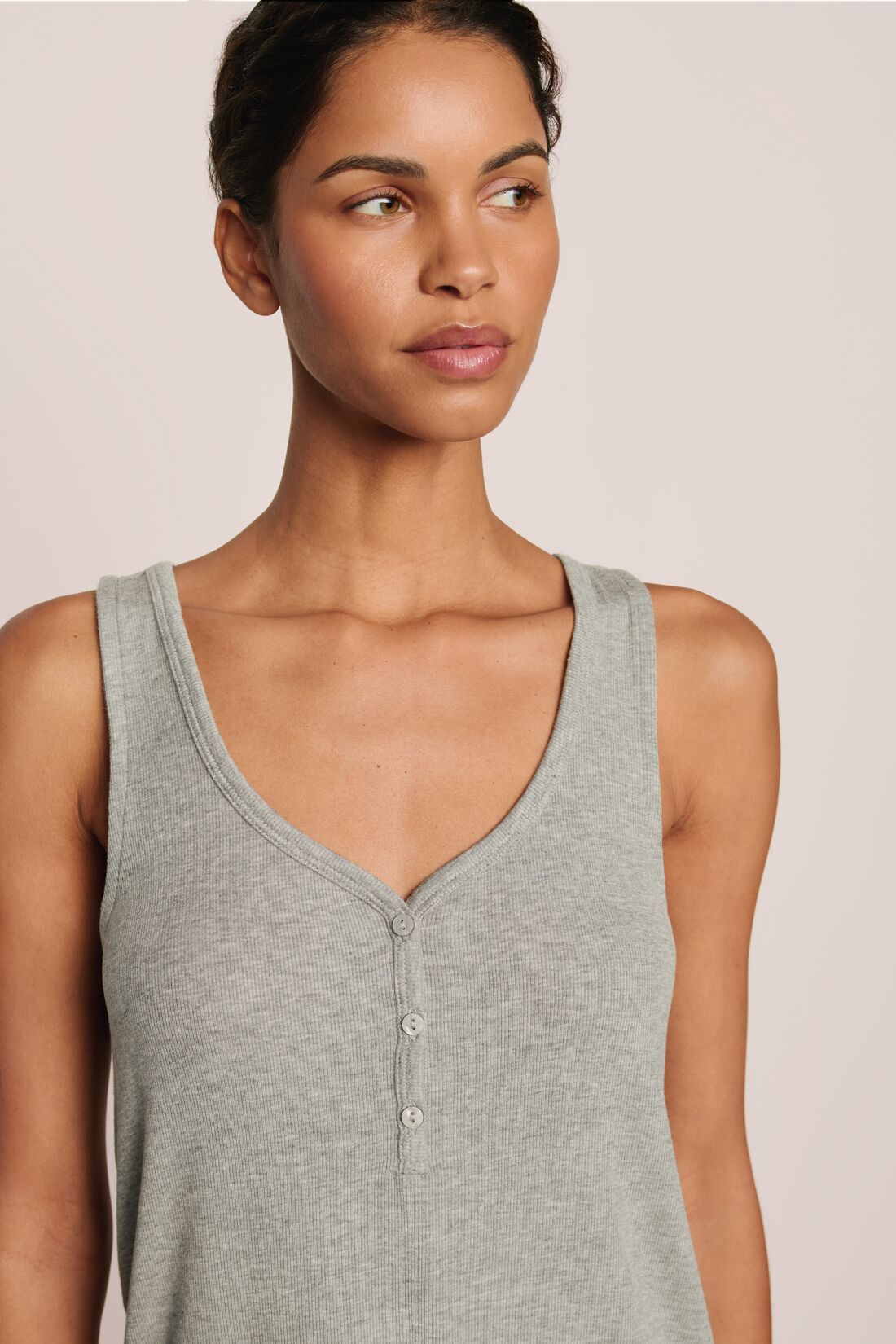 Dream Rib v-neck tank
