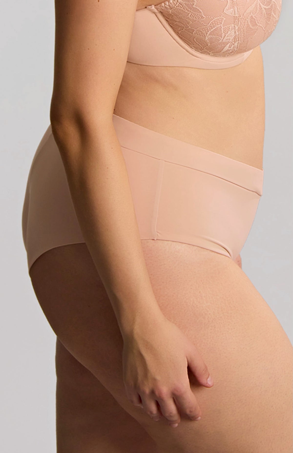 Body deep brief