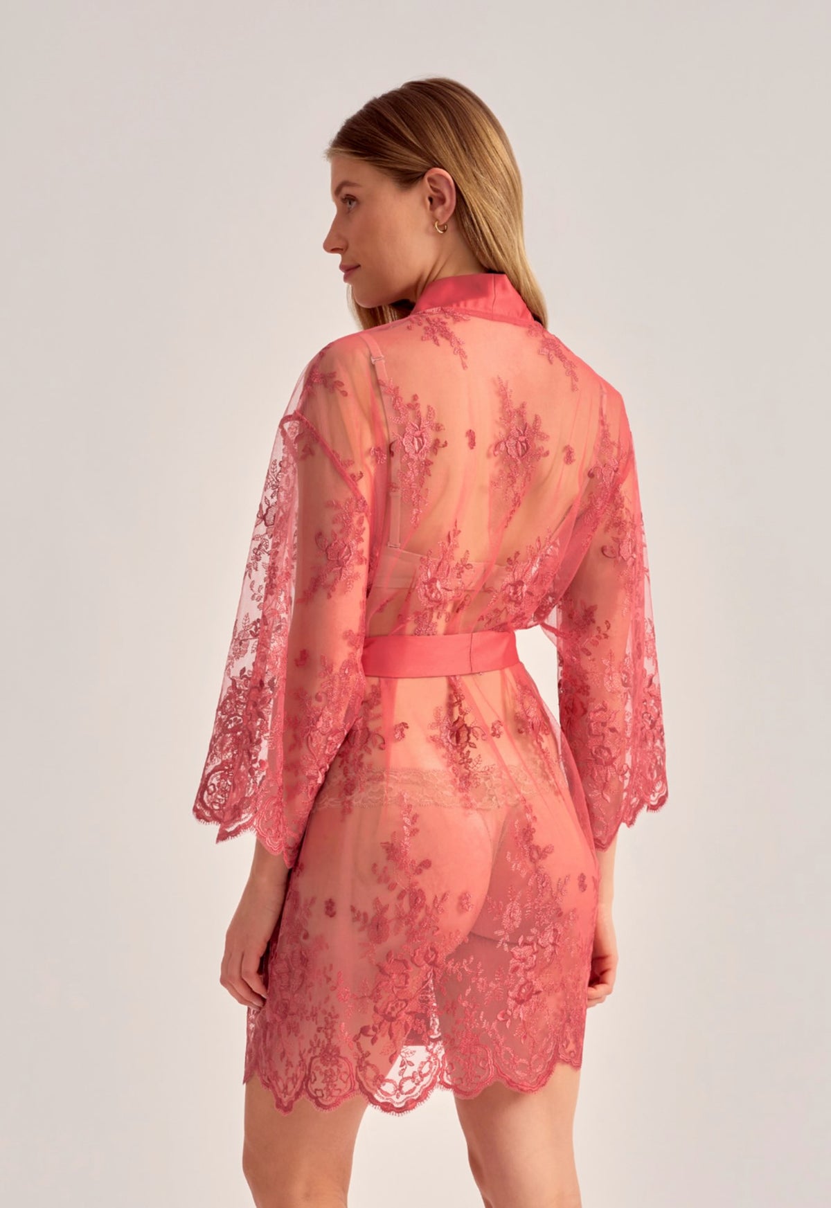 Darling cover-up - camelia