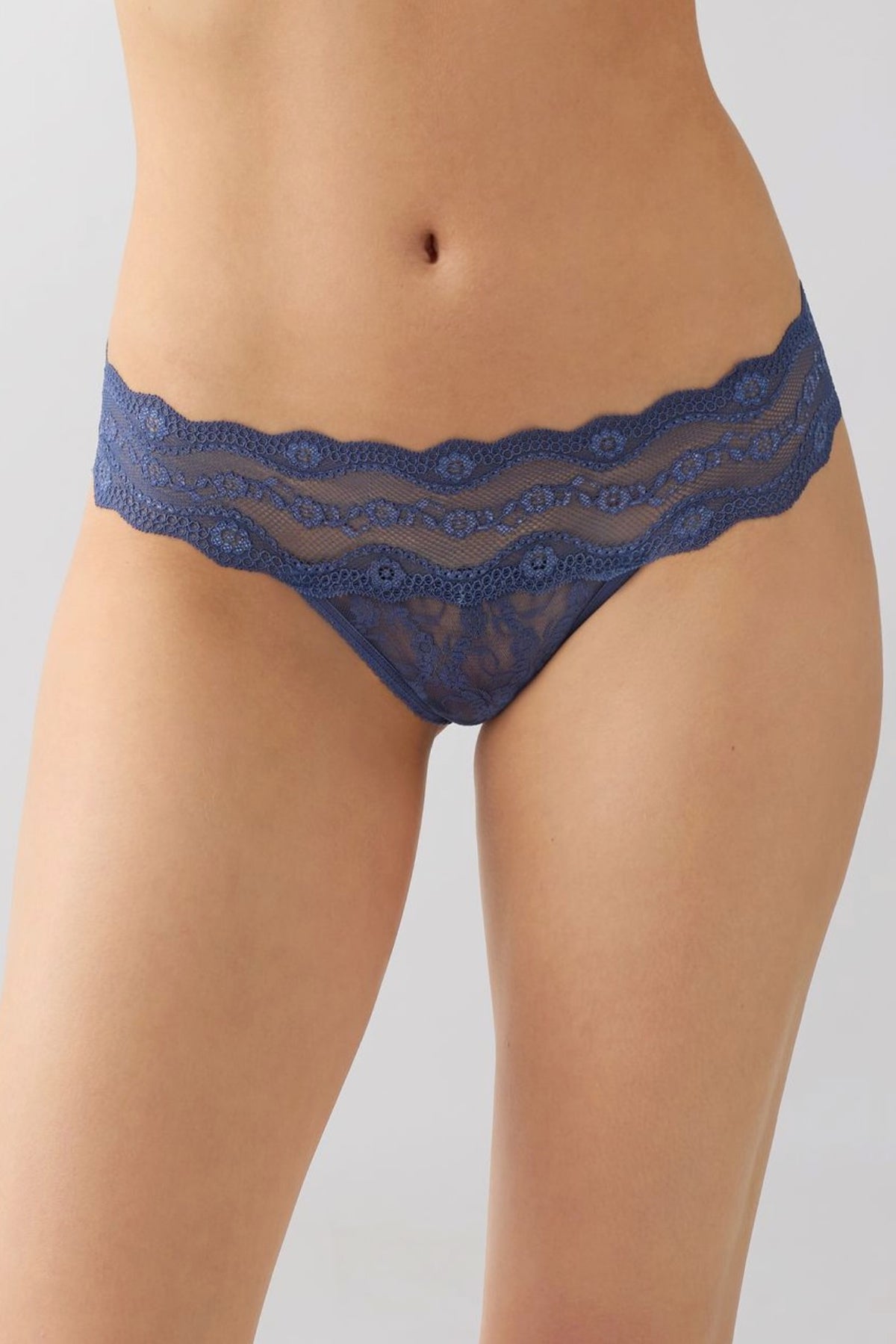 Lace Kiss thong - crown blue