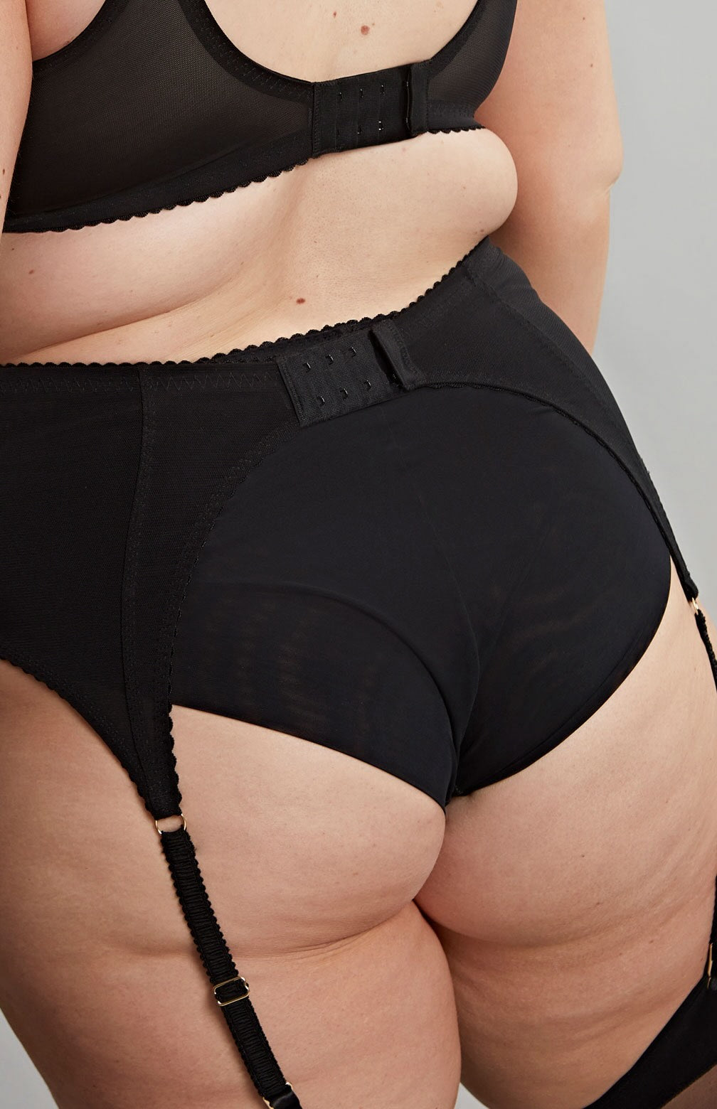 Liberty waspie suspender