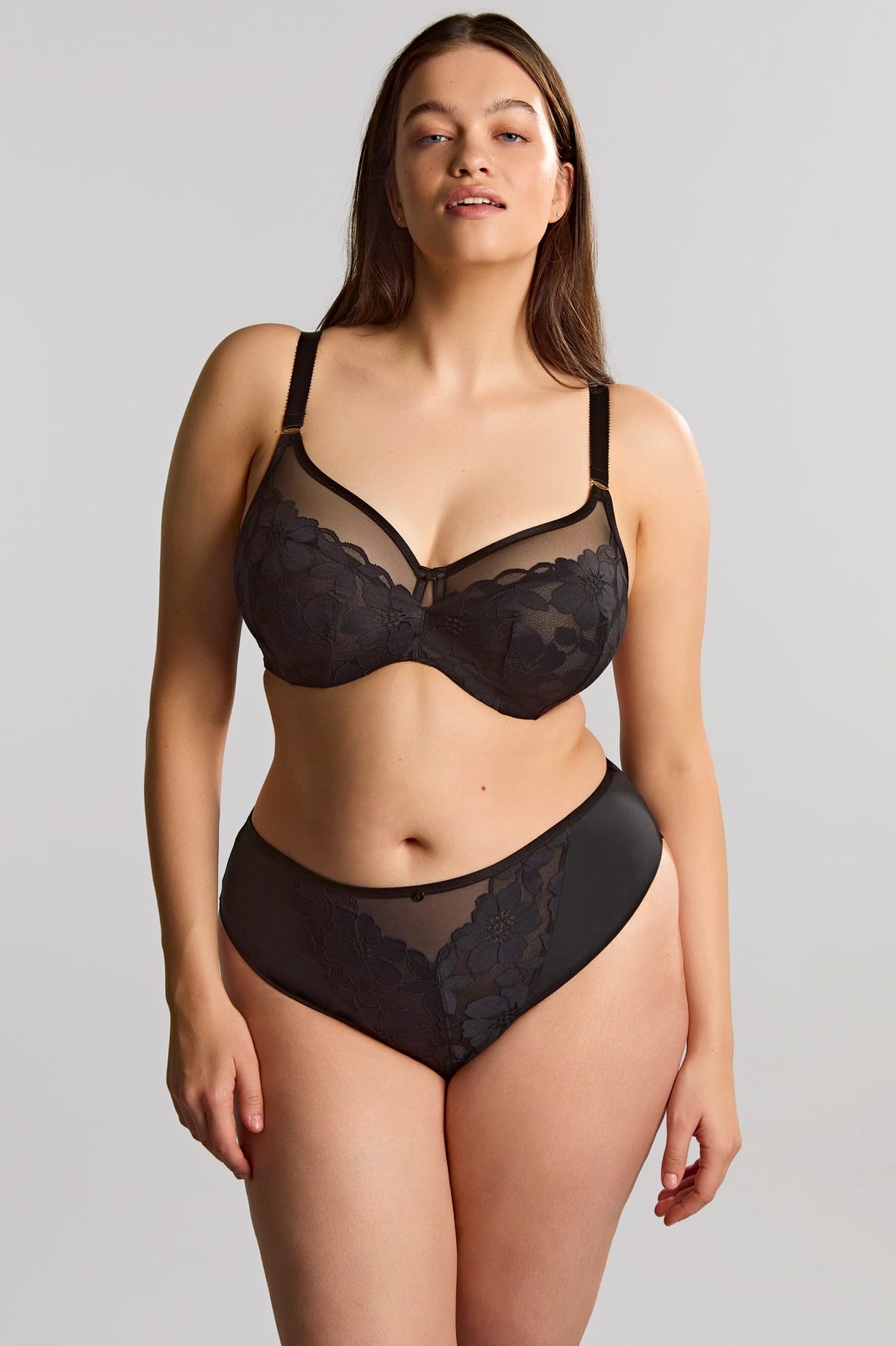 Flora full cup bra