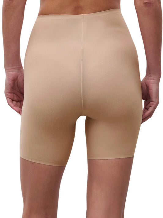 Soft Stretch mid-thigh short