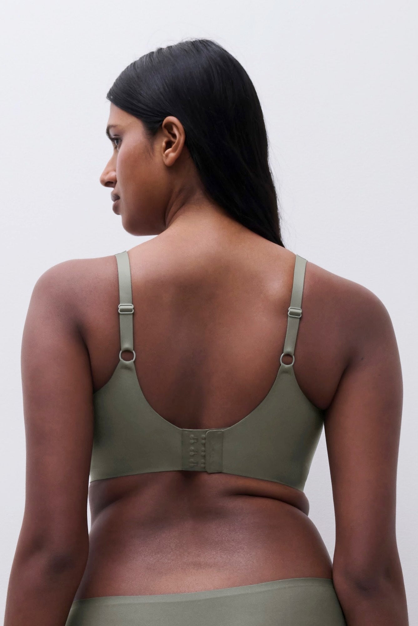 Soft Stretch Power v-neck wireless support bra - clay green