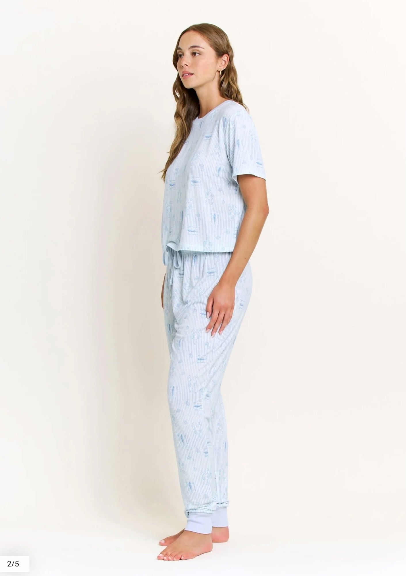 Star Seeker tee and jogger set